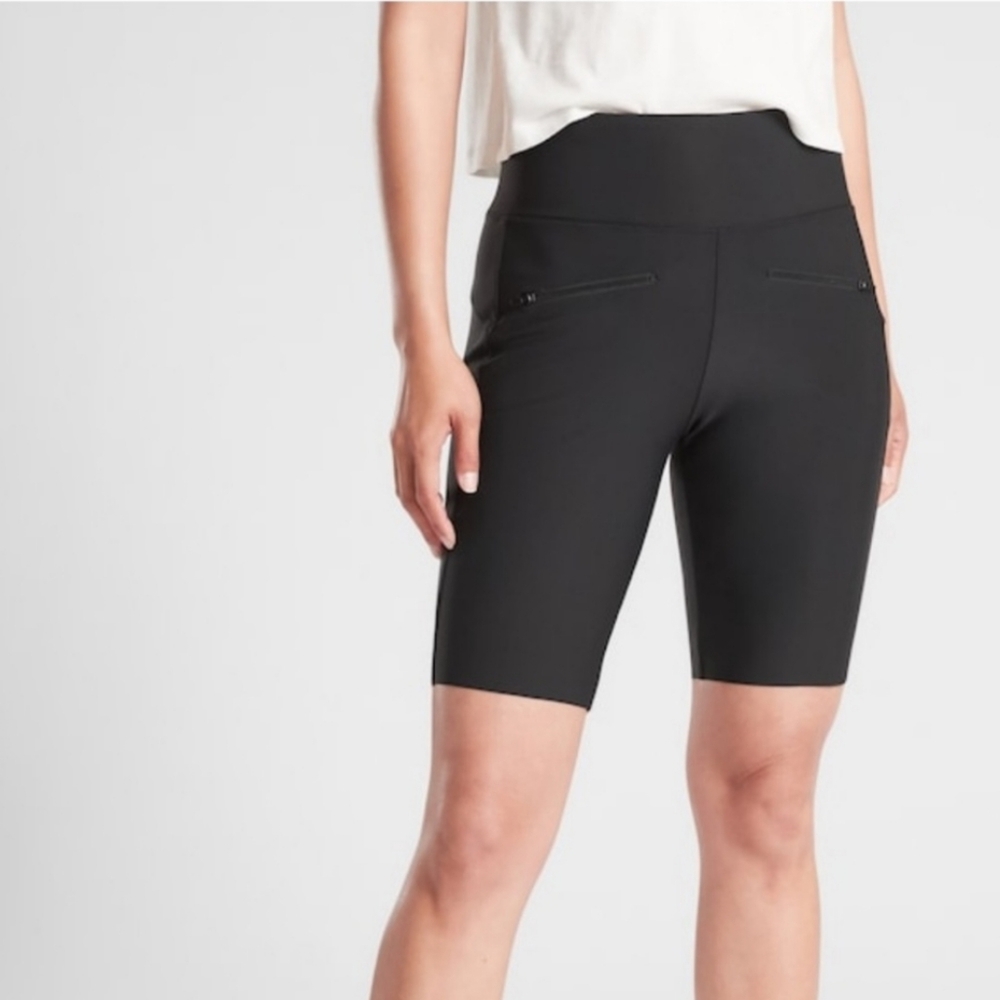 Athleta Stellar Bike Short XS Black Moto Zipper Pockets